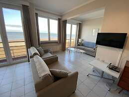 Studio in Knokke With Stunning Sea Views