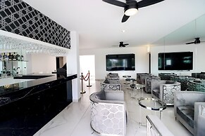 Casa Tabachin