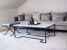 Residence Republic Square- Luxury at Top Location