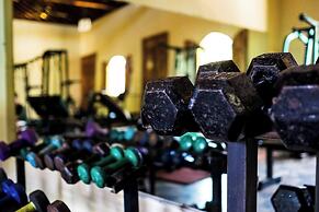 PURE Gym - Spa - Yoga - Lodging