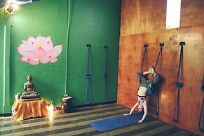 PURE Gym - Spa - Yoga - Lodging