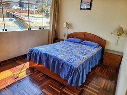 D CARDENAS HOTEL