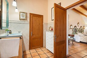 - House In
