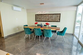 HOTEL BAHIA AZUL