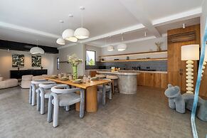 Symbol Villa by Betterplace