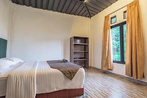 Lingga Garden House