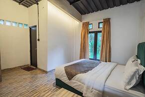 Lingga Garden House