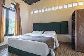 Lingga Garden House