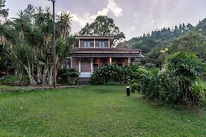 Lingga Garden House