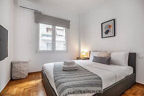 Selesta - 2 Bedroom Apartment in Athens