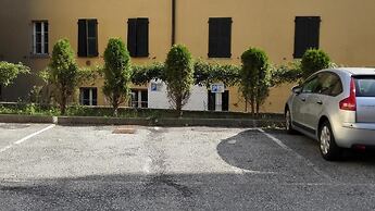 Hotel Mira