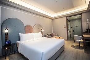 Mercure Changchun Ziyou Road Dahua