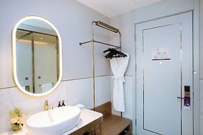 Mercure Changchun Ziyou Road Dahua