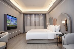 Mercure Changchun Ziyou Road Dahua