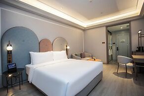 Mercure Changchun Ziyou Road Dahua