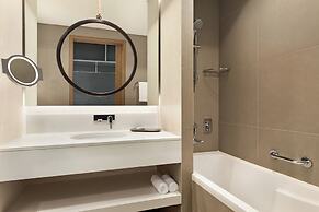 Mercure Dubai Gold District