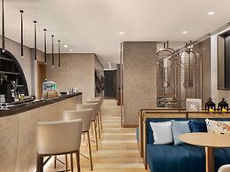 Mercure Dubai Gold District