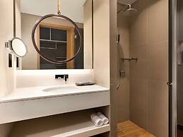 Mercure Dubai Gold District
