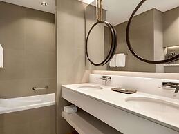 Mercure Dubai Gold District