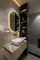 Deep Hotel
