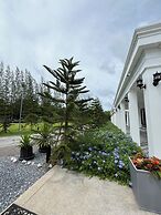 Tarn Villa Krabi