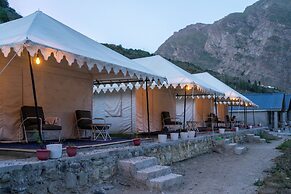 Camp The Sanga