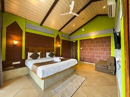 Royal Stone Resort