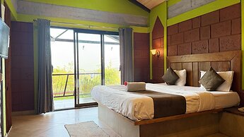 Royal Stone Resort