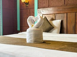 Royal Stone Resort