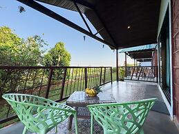 Royal Stone Resort