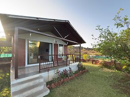 Royal Stone Resort