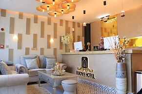 Arova Hotel