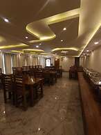 Hotel Khyber By Angl Wings