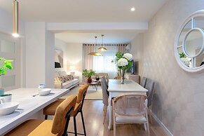 Exclusive apt 3rooms in Granda. Martinez Campos II