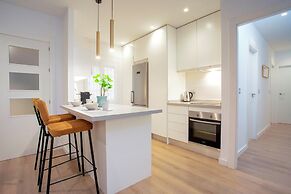 Exclusive apt 3rooms in Granda. Martinez Campos II