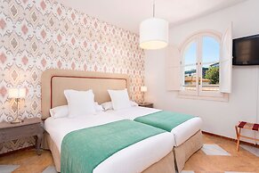 Traditional House With Private Terrace. Campamento