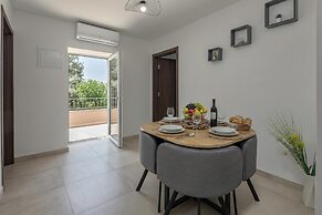 Harmony House Vito