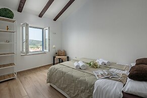 Harmony House Vito
