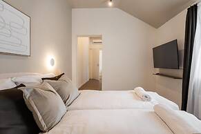 Oasis Luxe Boutique Suites by BQA
