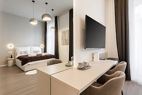 Oasis Luxe Boutique Suites by BQA