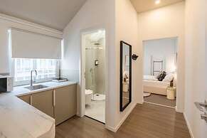 Oasis Luxe Boutique Suites by BQA