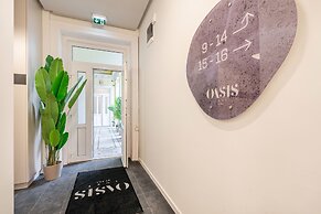 Oasis Luxe Boutique Suites by BQA