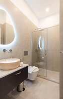 Oasis Luxe Boutique Suites by BQA