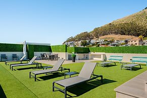 Oceanview Secure 3bed Apt Sea Point Marlo Breeze