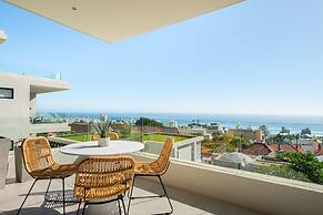 Oceanview Secure 3bed Apt Sea Point Marlo Breeze
