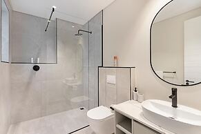 Oceanview Secure 3bed Apt Sea Point Marlo Breeze