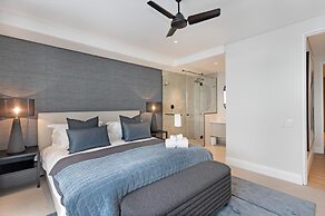 Oceanview Secure 3bed Apt Sea Point Marlo Breeze