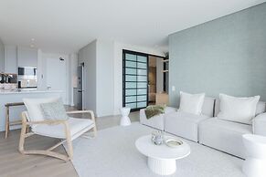 Alluring 2bed Apt w Sea Mountain Views Marlo Vale