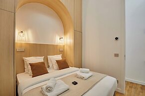 Saint Honore Luxury Apartment With AC