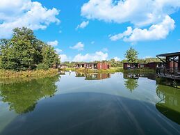 Duplex in Tournai With Lake Views